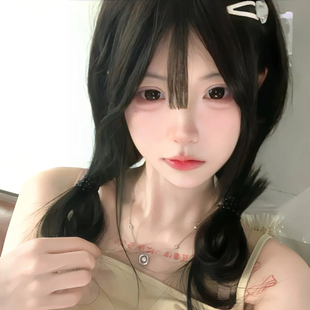 邻家明星